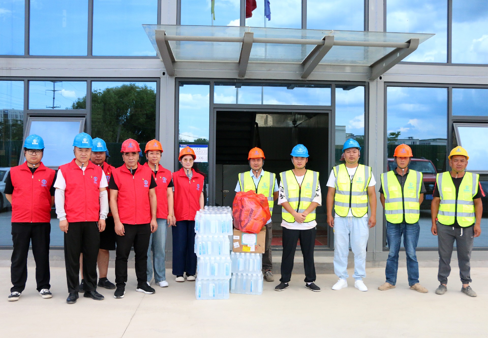 1721377574106971.jpg 1721377574106971.jpg